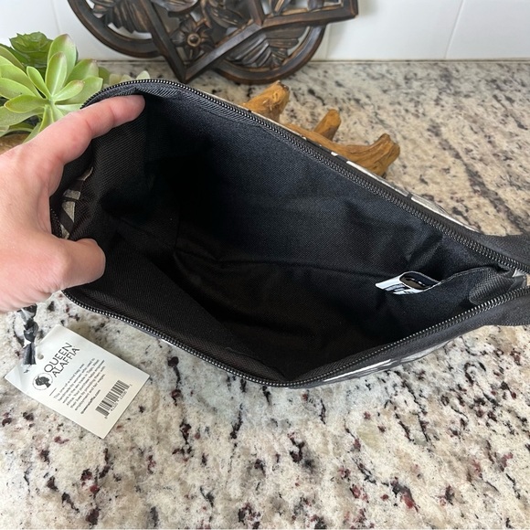 Hand Printed Cotton Pouch - Picture 5 of 7